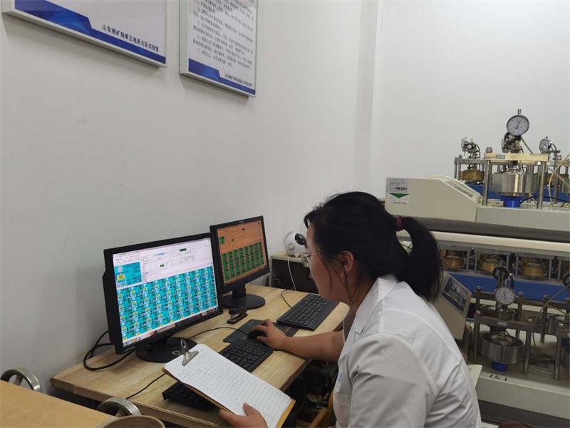 公司同002A：土工試驗甲級，可以承擔(dān)甲級及以下工程勘察資格所能承擔(dān)工程勘察項目的土工試驗任務(wù)； 聯(lián)系人：任玲，電話：18653883892(圖3)